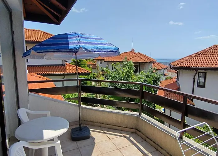 Bay View Nona 1c - Kosharitsa